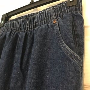 Stretch waist jeans